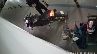 RSV4 Cold Start (insanely loud)