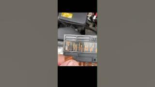 2012 Toyota Camry XLE main bus fuse How to remove it 82620-33060