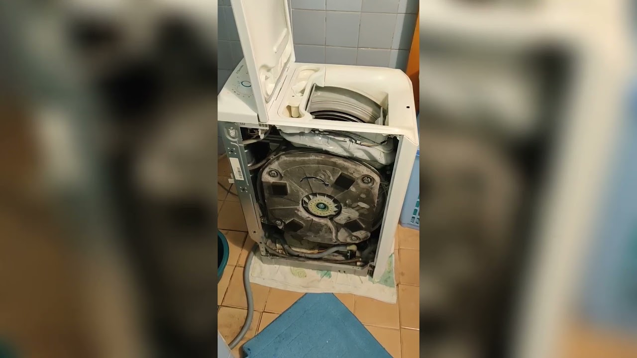 Канди стиральная машина не отжимает причины. Стиральная машина не сливает воду и не отжимает. Стиральная машина бош не сливает. Не сливает стиральная машина Candy. Ошибки сушильной машины Bosch.