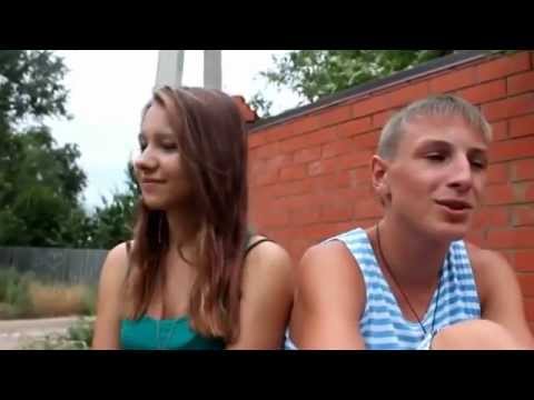 Скрытая камера вечером в спальне снимает домашний секс супружеской пары