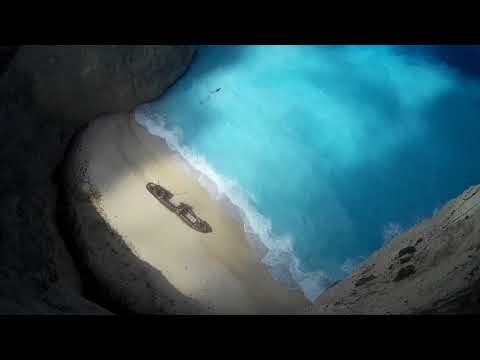 Прыжок со скалы 200м,остров Закинф,Греция.
