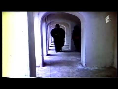 მამაო ენუქ... გილიოტინაზე / ლაზარეს თავგადასავალი