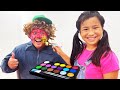 Jannie and Ellie Play Face Painting with Paint Make Up Toys