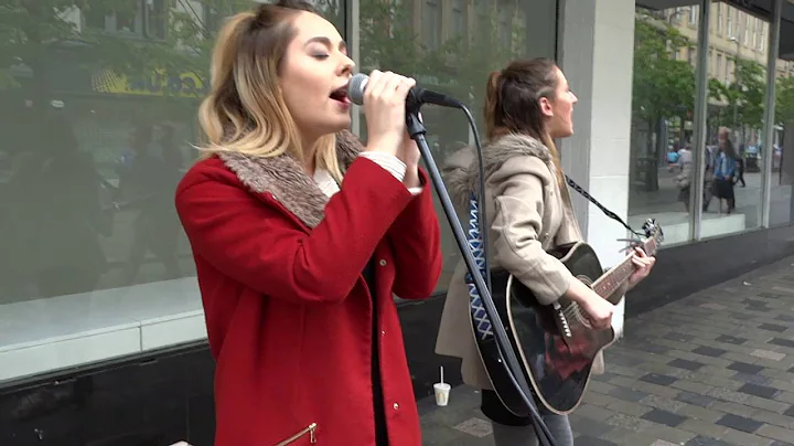 Maryjane McIvor and Brooke Christie Busking Glasgo...