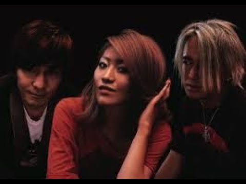 CAN'T STOP FALL'N LOVE - 歌手:globe 作詞:小室哲哉、MARC 作曲:小室哲哉