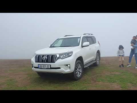 გომისმთა ნისლით შემოსილი