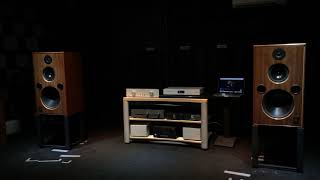 Harbeth 40th M40.2  Audiolab8300CDQ  Trigon exxact