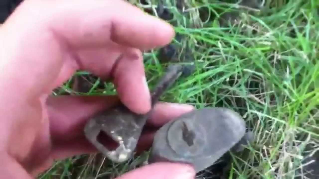 Metal Detecting an Old Homestead Ring & Relics! YouTube