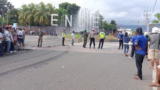 Situasi Bundaran kota Ende Menjelang Pak Jokowi Tiba di Kota Ende Flores NTT