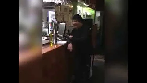 De puro curda Alejandro Reyna