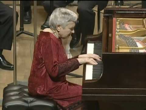 Ruth Slenczynska Playing Chopin Piano Concerto No.2