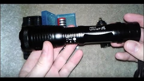 UltraFire E06 CREE XML T6 1800Lm Zoomable LED Flashlight (GEARBEST.COM)