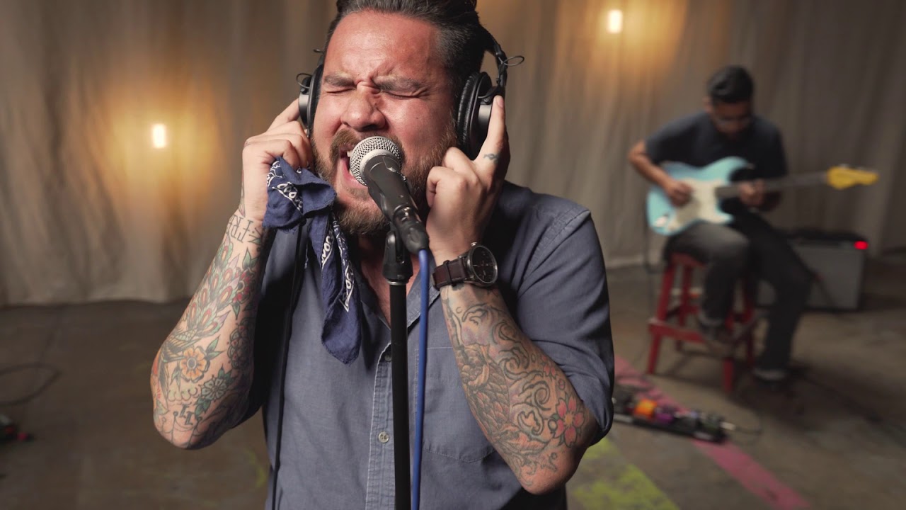 Singer Tony Romeril Tony Romero Covers Radiohead - YouTube