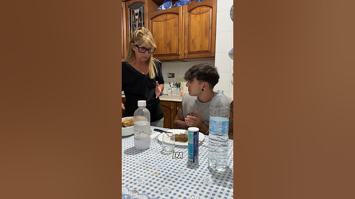 IL CIBO DI MIA MAMMA FA SCHIFO ! #shorts