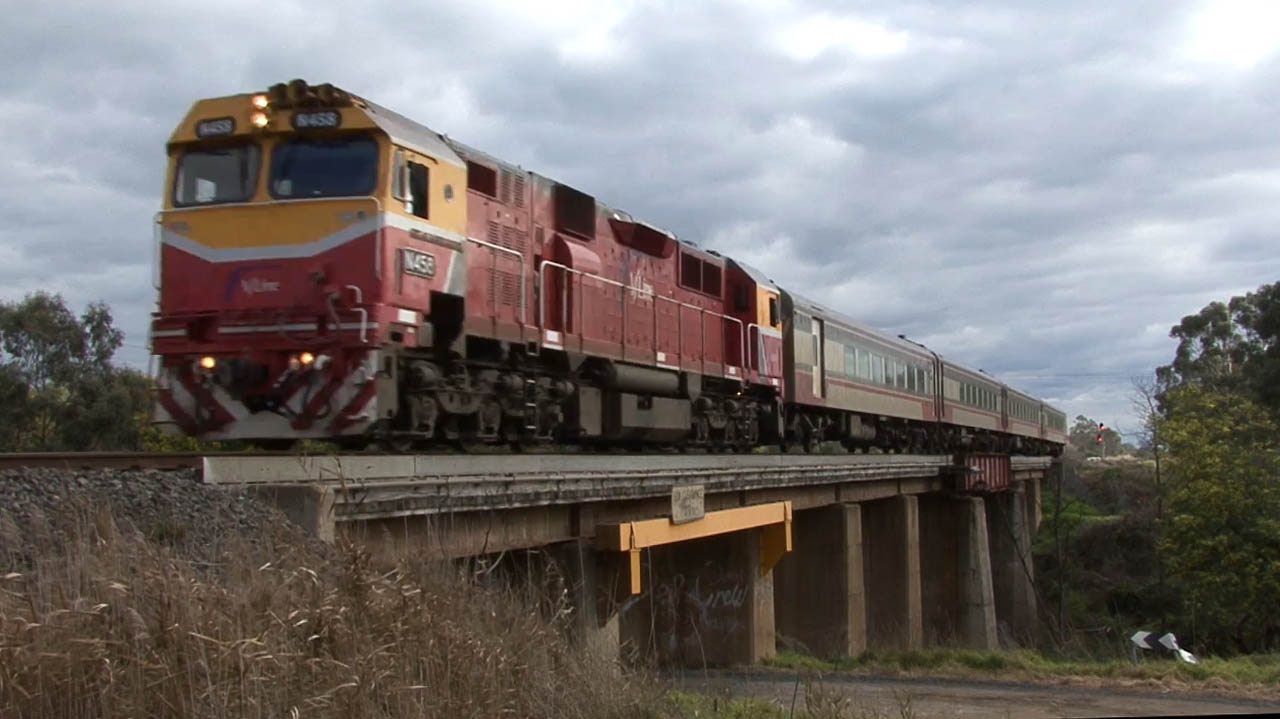 vgr 50 Gippsland Passenger Trains: Australian Trains