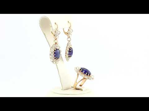 Сапфир в золотом кольце и серьгах