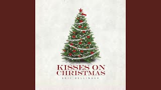 Смотреть клип Kisses On Christmas