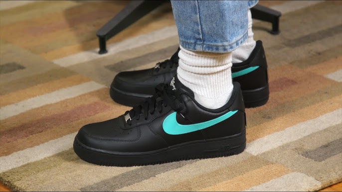 REAL VS FAKE! TIFFANY & CO NIKE AIR FORCE 1 SNEAKER COMPARISON! 