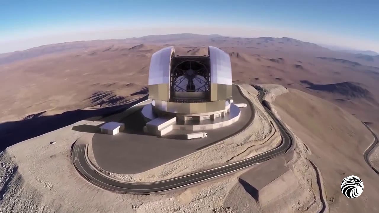 Самый большой телескоп в мире находится. Телескоп ELT В Чили. Чрезвычайно большой телескоп в Чили. Самый большой телескоп. Самый мощный телескоп на земле.