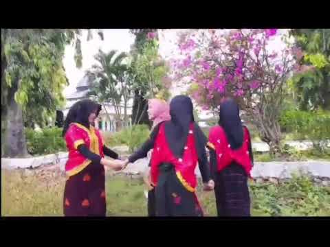 DAE LA MINGA (SMA 1 NEGERI MADAPANGGA/XE¹)tugas bahasa inggris 