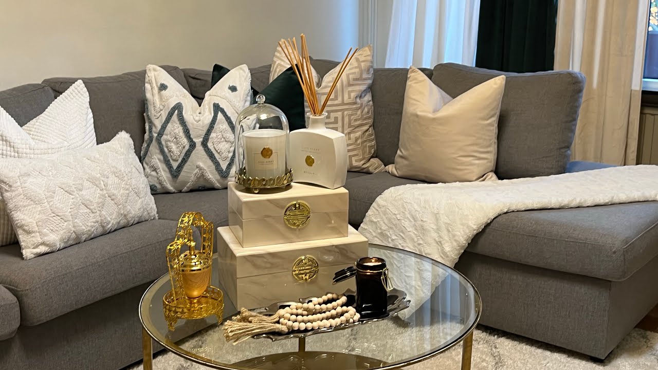 Soo daawo video cusub qolkaa fadhiga