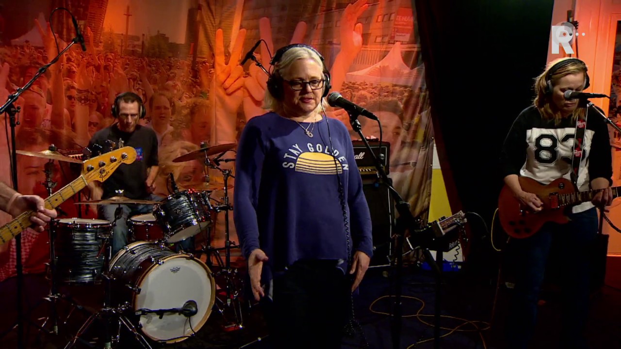 Magnapop - Slowly Slowly - Live uit Lloyd