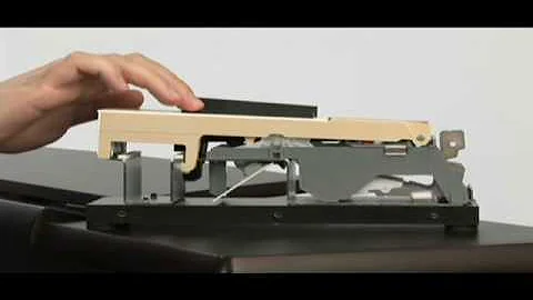 HP207e Digital Piano (3/5) Touch