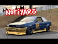 Low-power AE86 drift gang in Japan