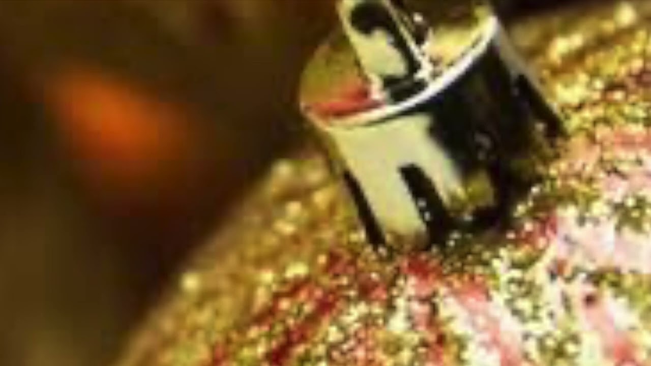 L'EPIPHANIE .MELLE PERLE. MAUPASSANT.