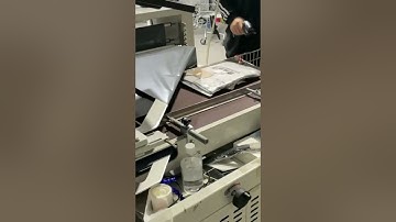 Automatic bagging machine for E commerce packaging, packaging speed up to 1500packs/hour