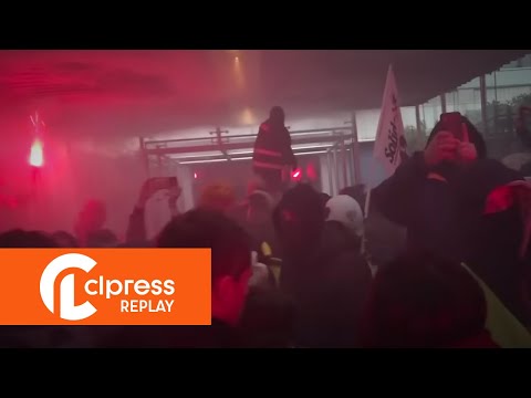 REPLAY - Les cheminots envahissent le siège de LVMH #greve13avril