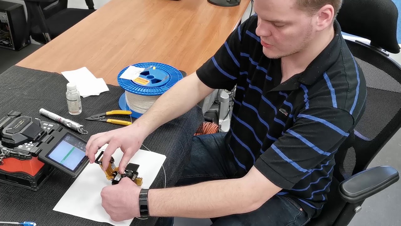 Praktická ukázka svařování optických vláken