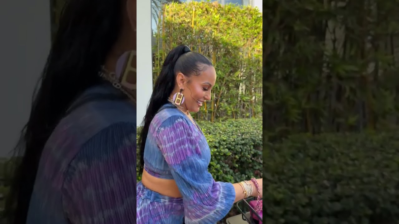 Когда у Делисии и Кинга выдался хороший и радостный выходной, они получили 20 долларов!