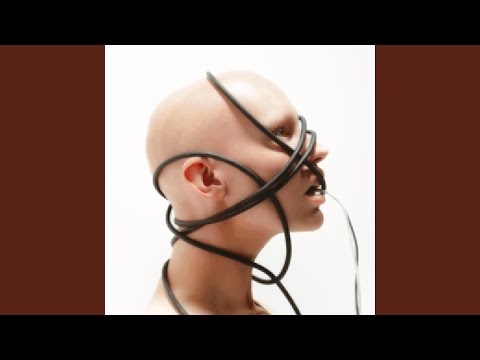 Sleduj OFF WITH MY HEAD na YouTube