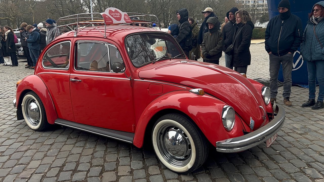 🚗💙 Volkswagen Beetle – Love Parade Edition