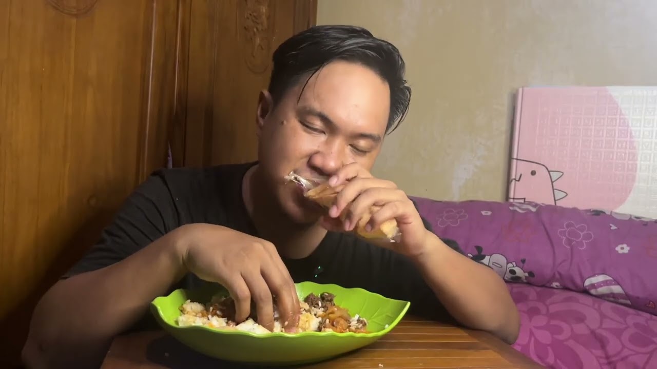 Mukbang Nasi Ayam + Gudek + Sambel kikil sampe engap gaes #mukbang #fyp #makanbanyak #viralvideo 