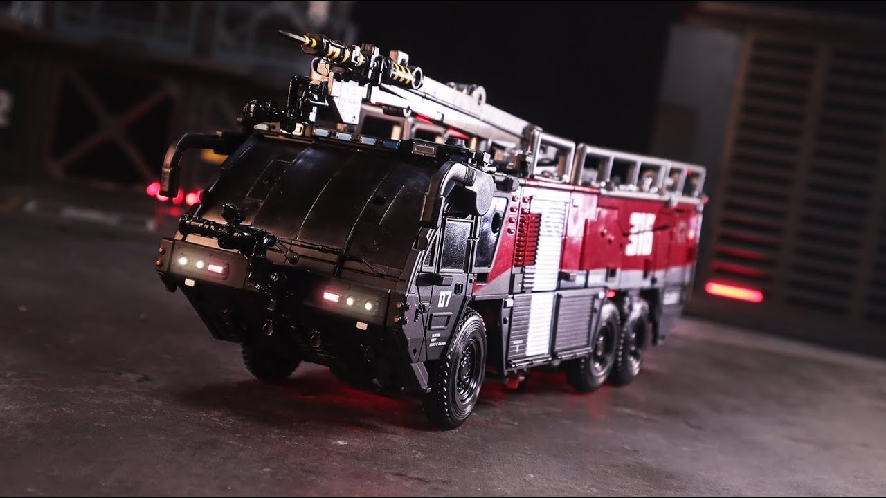 Origunal Venerable OV-01 SS Sentinel Prime Stop motion animation.