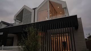 18 Lincoln Road, Essendon