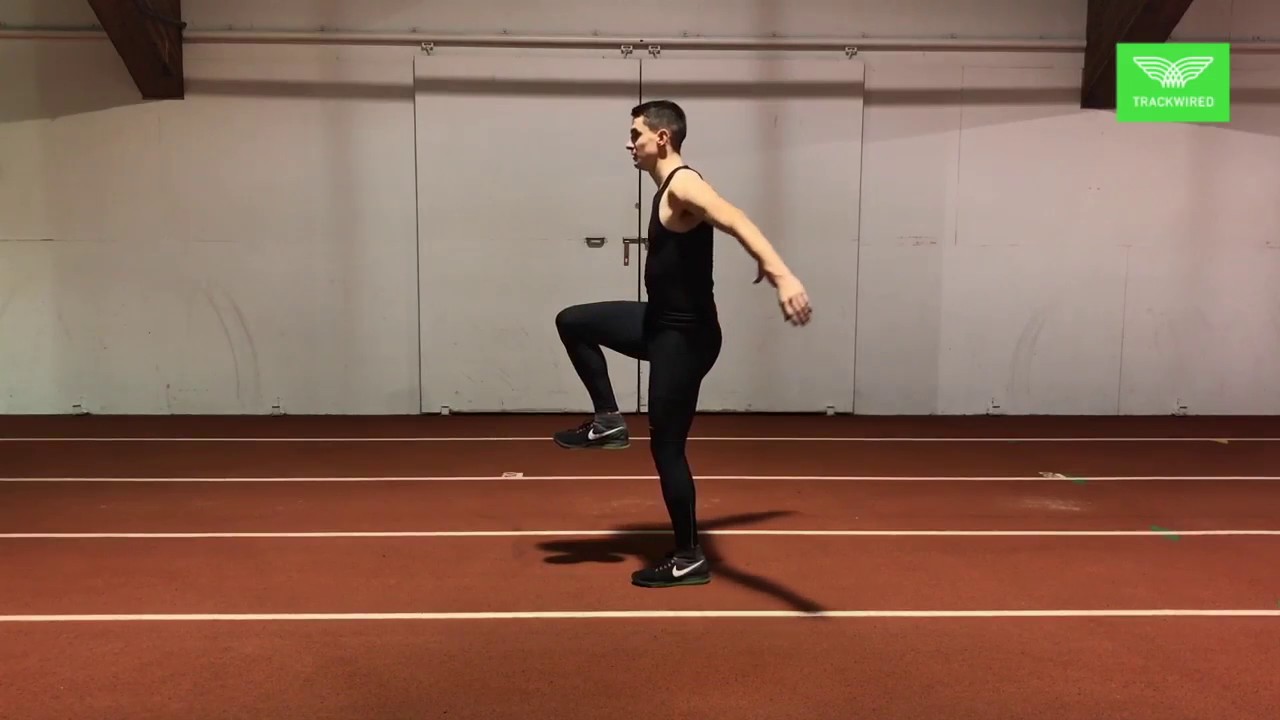leg tuck leg tuck