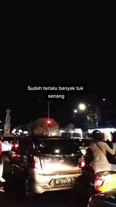 Story wa Terlalu banyak tuk senang🔥