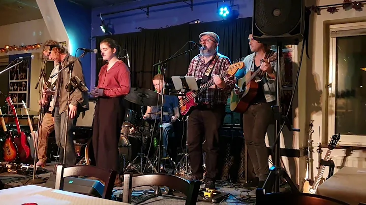 EarthDudes "The Weight" with guests Stina Sahlin, ...