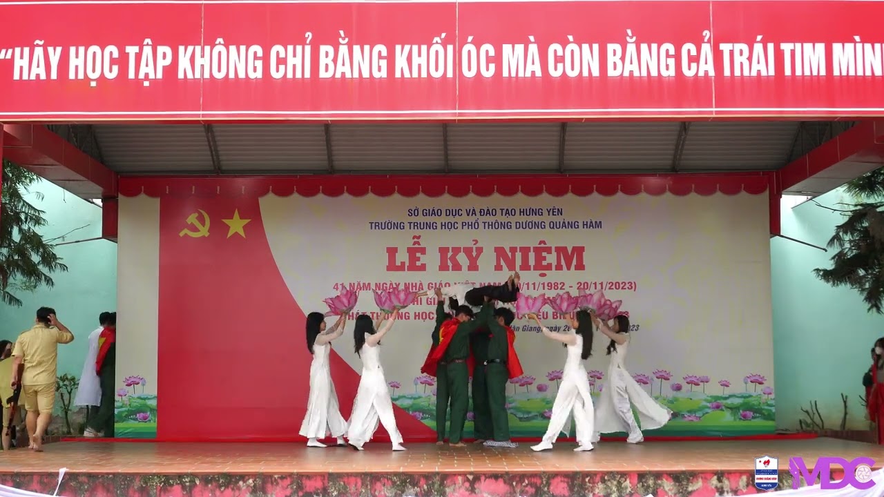 11A8 - Hoạt cảnh: Biết ơn chị Võ Thị Sáu - GDTH 2023 - THPT Dương Quảng Hàm