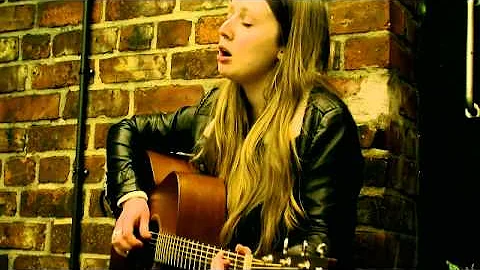 The Amazing Sessions: On Location - Kristina Cox