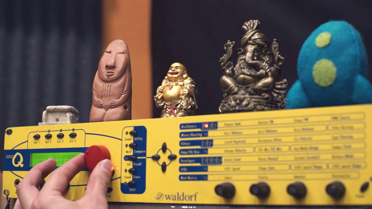 Waldorf Micro Q - 100 Classic Analog Sounds - YouTube
