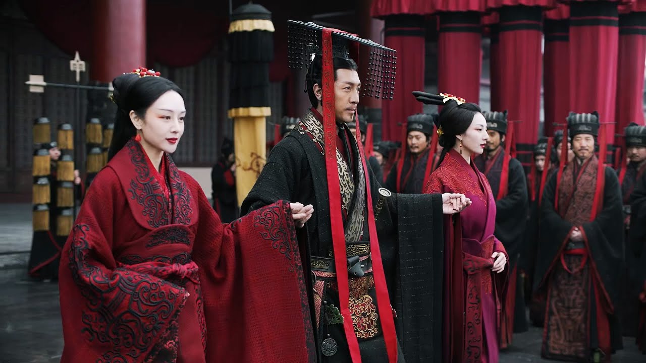 Ин Чжэн женился на двух красавицах одновременно. Чтобы не допустить вмешательства своих родстве