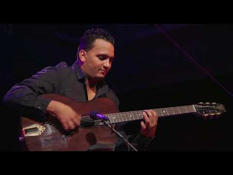Video thumbnail: Avalon by The Tcha Limberger Trio with Mozes Rosenberg 2015