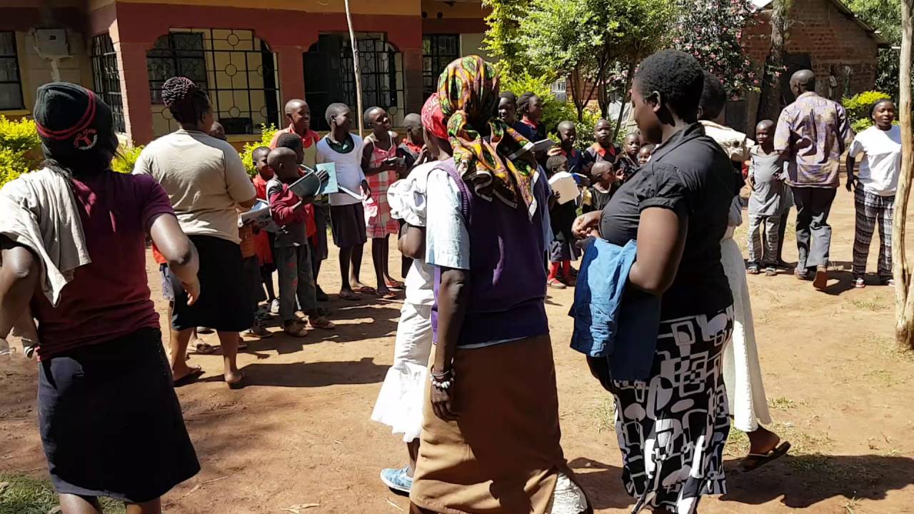 "Assante" (Thank you) from the kids at Doch Dyn Dream