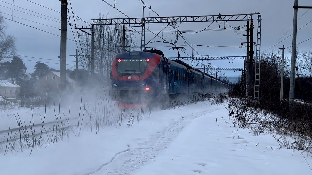 Электропоезд ЭП2Д 0112. Экспресс Большая Волга - Москва. Платформа ...
