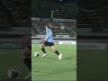 背負った相手をトラップでかわす。山本悠樹が魅せる技術。 #川崎フロンターレ #frontale