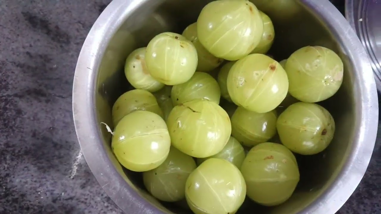 కొండ ఉసిరి కాయాలు ఈ విధంగా ఉరయ్యండి తొందరగా ఊరుతాయి రుచిగా ఉంటాయ  please like subscribe 👍